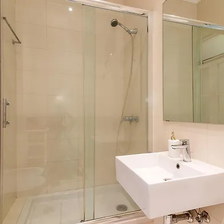 Apartamento Turistico *